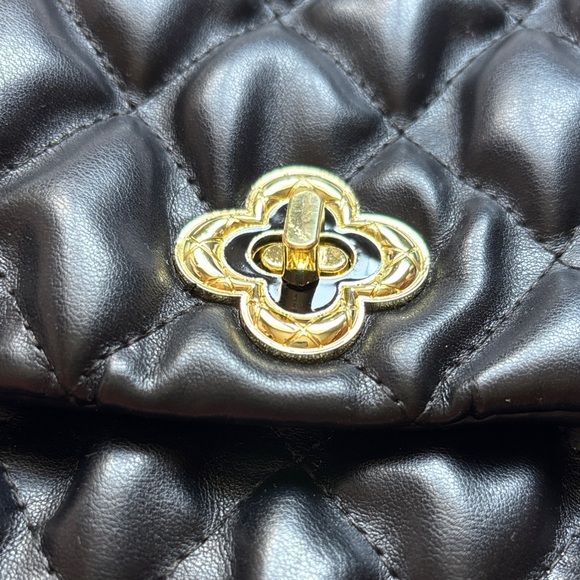 Quilted Black Shoulder Bag with Chain Strap - Picture 3 of 10